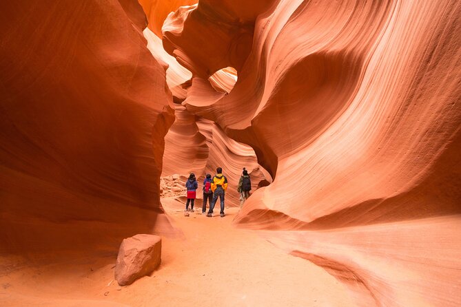 Antelope Canyon and Horseshoe Bend Small Group Tour - Hike to Horseshoe Bend Vista Point