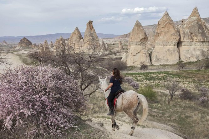 Cappadocia Sunset Horse Riding Through the Valleys and Fairy Chimneys - Capturing the Breathtaking Vistas