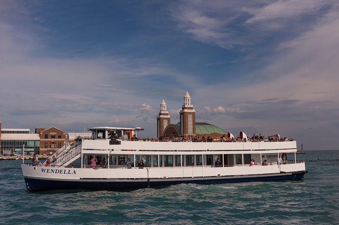 Chicago Lake and River Architecture Tour - Meeting and Departure