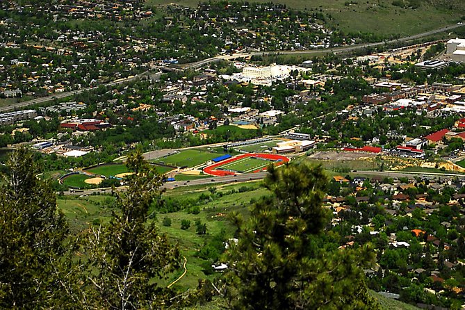 Denver and Foothills Mountain Small-Group Tour - Customer Feedback on Tour Guides