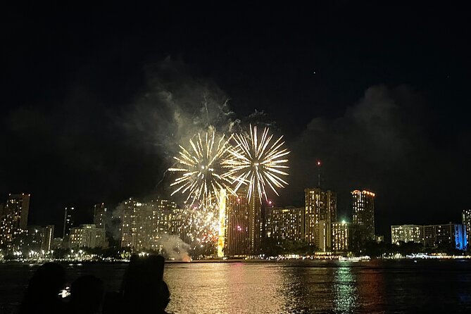 Friday Night Waikiki Fireworks Catamaran Cruise - Highlights of the Cruise