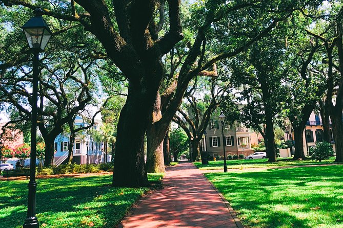 Genteel and Bards Savannah History Walking Tour - Cancellation and Booking Information