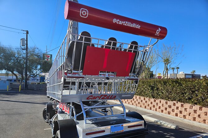 Giant Shopping Cart Limo Ride in Las Vegas - Exploring the Las Vegas Strip in Style