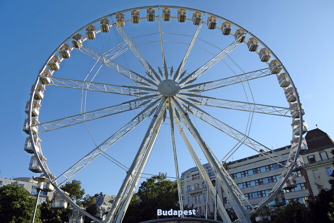 Walking Tour Budapest Incl. the Shoes on the Danube Bank - Meeting and End Points