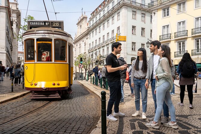 360º Lisbon: Helicopter Flight, Boat Trip and Old Town Walking - The Guided Walking Tour