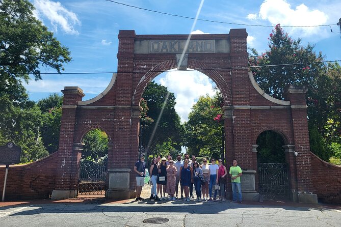 Atlanta Food and Cemetery Tour - Accessibility and Accommodations