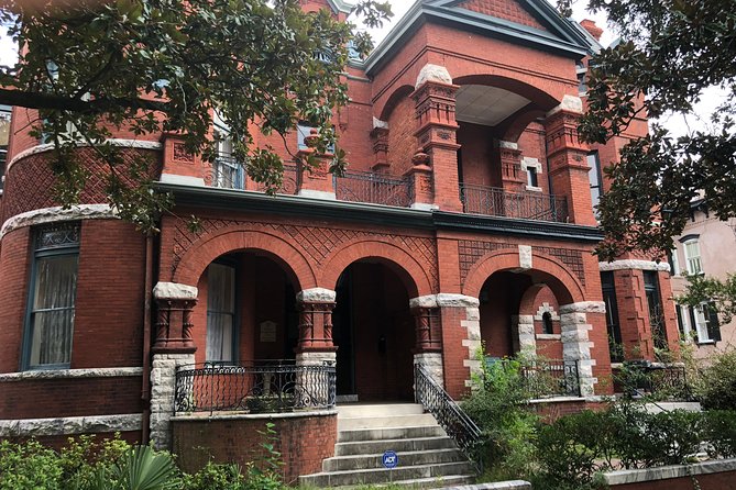 Bonaventure Cemetery Walking Tour With Transportation - Amenities and Accessibility