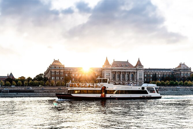 Budapest Premium River Cruises With Welcome Tokaj and Audio Guide - Highlights From Customer Reviews