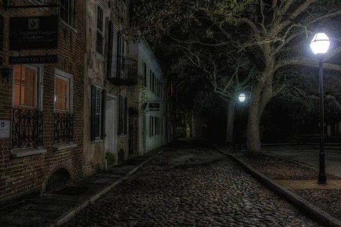 Charleston Ghosts of Liberty Guided Walking Tour - Getting to the Meeting Point