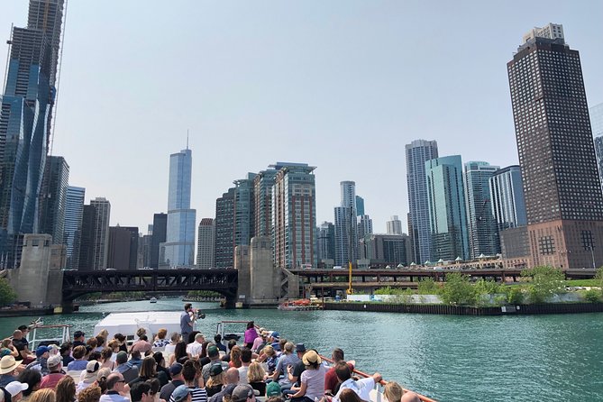 Chicago River 90-Minute Architecture Boat Tour - Unique Aspects of the Tour