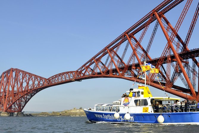 Edinburgh Three Bridges Cruise - Exploring Inchcolm Island