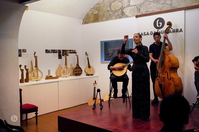 Fado by Casa Da Guitarra - Accessibility and Logistics