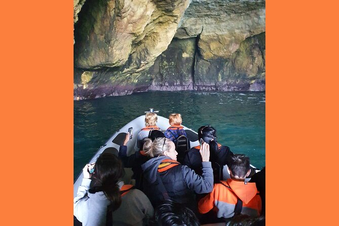 Fast Adventure to the Benagil Caves on a Speedboat - Starting at Lagos - Preparing for the Tour