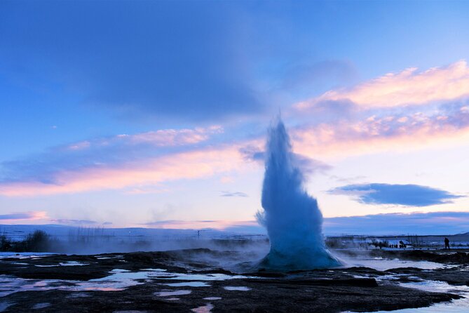 Golden Circle and Kerid Crater Afternoon Tour From Reykjavik - Exploring Gullfoss Waterfall