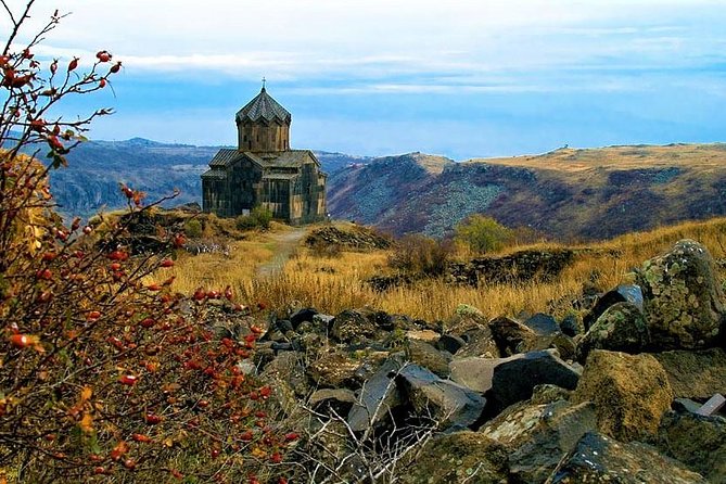 Group Tour: Amberd, Aragats, Lake Kari, Saghmosavank, Alphabet - Lake Kari