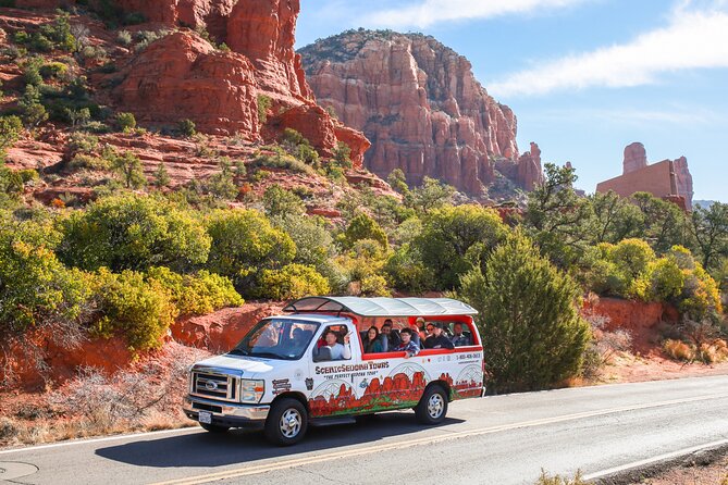 Half-day Sedona Sightseeing Tour - Taking in the Tlaquepaque Arts Village