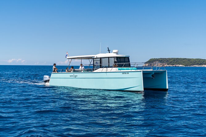 Luxury Blue Cave and Elafiti Islands Small Group Tour - Exploring the Blue and Green Caves