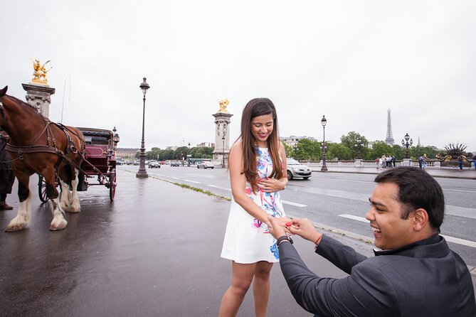 Paris Private Romantic Horse & Carriage Ride - Exploring the Citys Iconic Landmarks