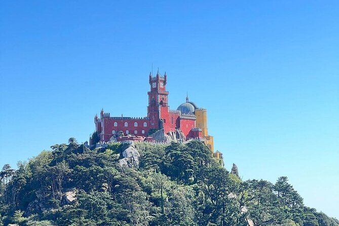 Private Half-Day Guided Tour in Sintra, The Romantic Village - Exploring Sintras Enchanting Sites