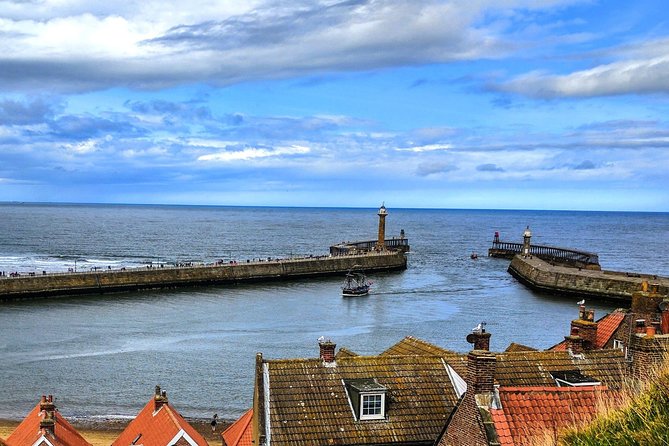 Steam Trains, Whitby, and the North York Moors Full-Day Tour From York - Exploring North Yorkshire Towns