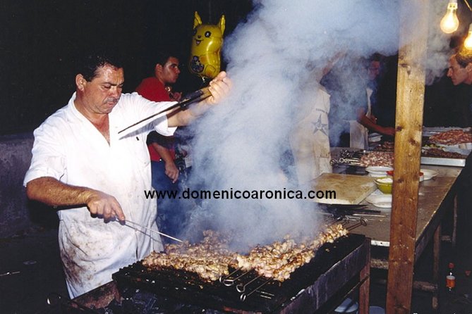 Walking Tour and Street Food Tour Palermo / History and Food - Navigating the Small-Group Experience