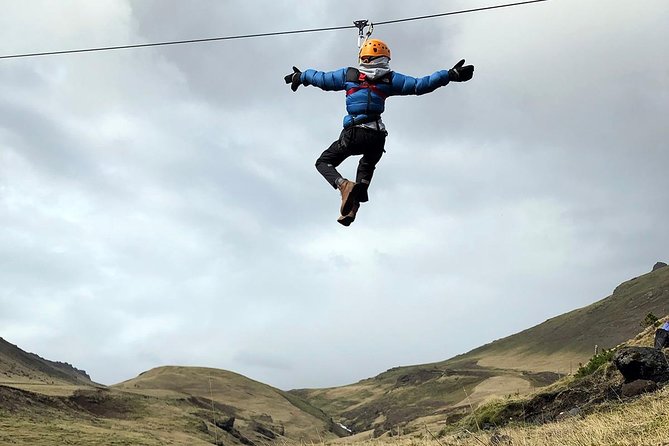 Zipline and Hiking Adventure Tour in Vík - Safety and Accessibility