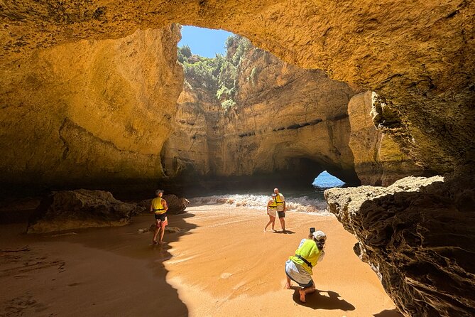 2-Hour Kayak Through the Sea Caves of Benagil - Capturing Stunning Photographs