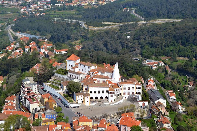 Bestseller Private Tour Sintra-Cascais With Hotel Pick up - Notable Tour Guides