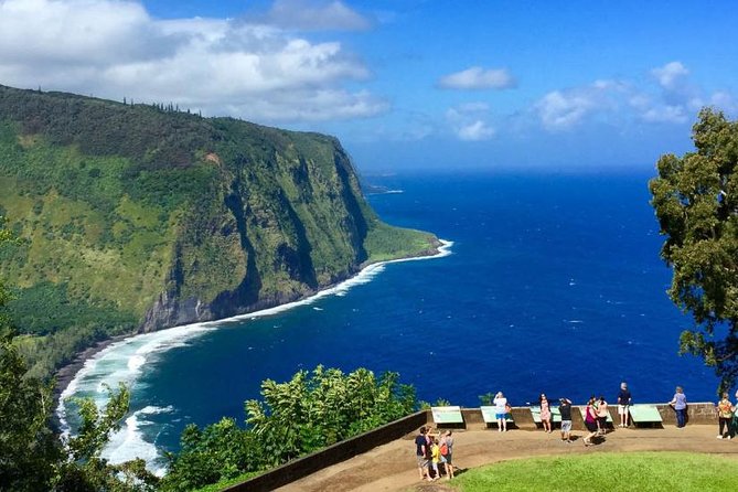 Big Island in a Day: Volcanoes Waterfalls Sightseeing and History - Discovering Punaluu Black Sand Beach