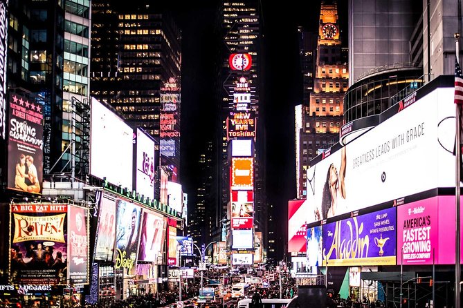 Broadway Theaters and Times Square With a Theater Professional - Practical Information for Participants