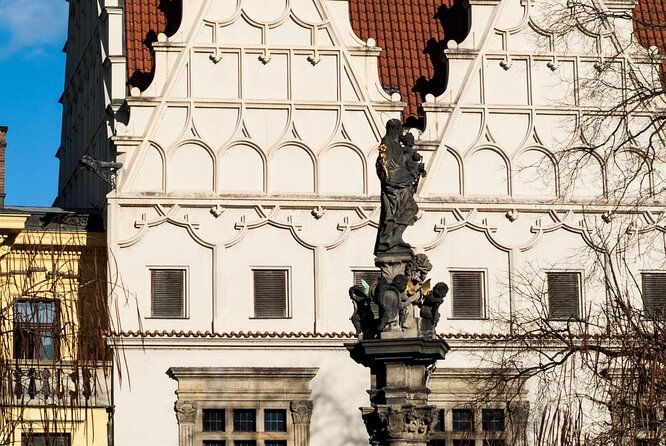 Hidden Beer Gems of Old Prague - The Art of Drinking Local in Prague