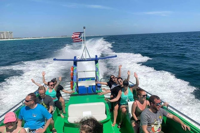 Hydrojet Dolphin Cruise in Destin FL - Accommodating Crew and Educational Elements