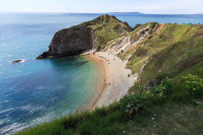 Lulworth Cove & Durdle Door Mini-Coach Tour From Bournemouth - What to Expect During the Tour