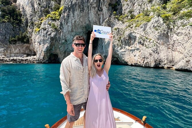 Boat Tour in Capri Italy - Visiting the Blue Grotto