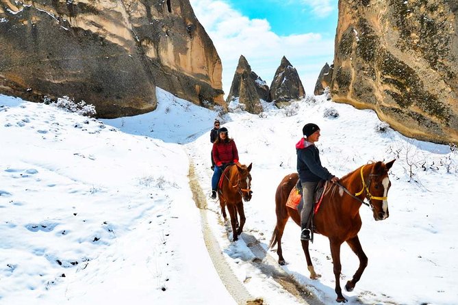 Cappadocia Sunset Horse Riding Through the Valleys and Fairy Chimneys - Convenient Transportation and Inclusive Offerings