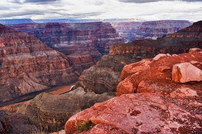 Grand Canyon West With Hoover Dam Stop and Optional Skywalk - Memorable Views and Good Value