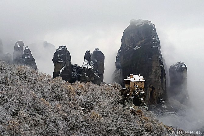 Meteora Monasteries Half-Day Small Group Tour With Transport - Booking and Additional Information