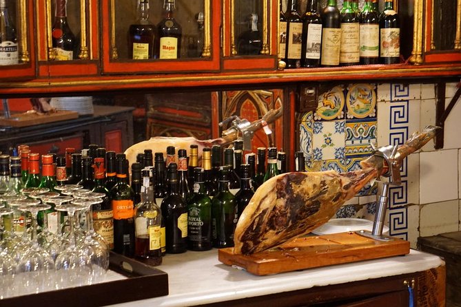 Prado Museum Tour & Lunch at the Oldest Restaurant in the World - Combining Art and Culinary Delights