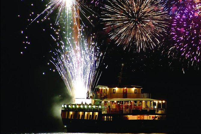 Wave Dancer Fireworks Night Cruise - Why the Wave Dancer Cruise Is a Must-Try