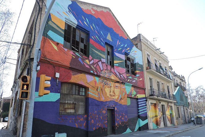 Barcelona Street Art and Graffitti Bicycle Tour - Discovering Barcelonas Alternative Arts Scene