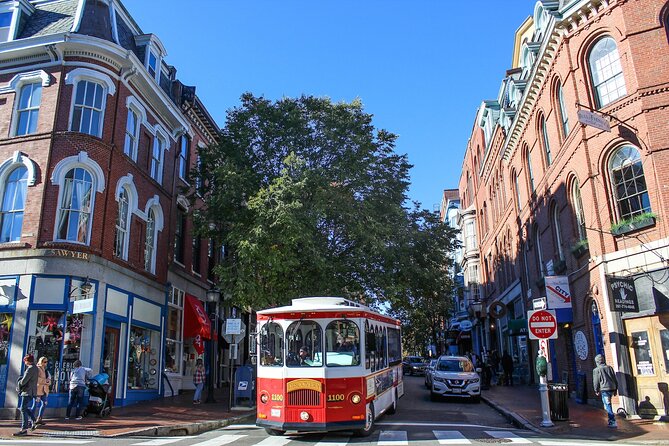 Discover Portland City and Lighthouse Tour - Key Points