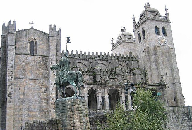 Porto: Private Guided Walking Tour - Key Points