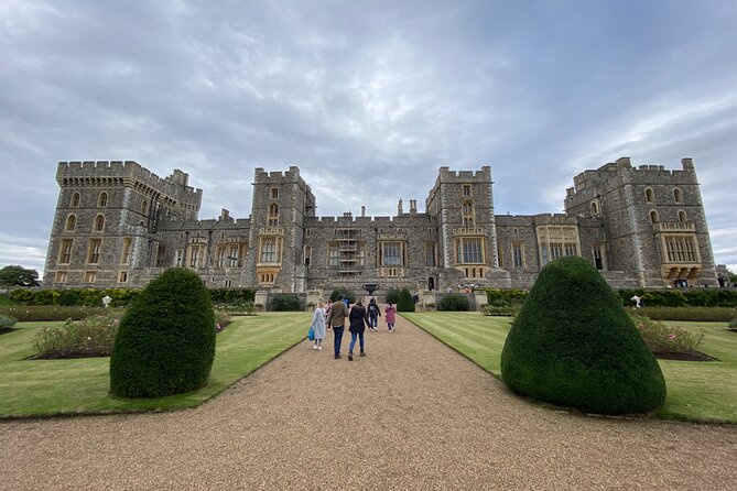 Private Windsor Castle, Stonehenge, The City of Bath Day Tour - Key Points